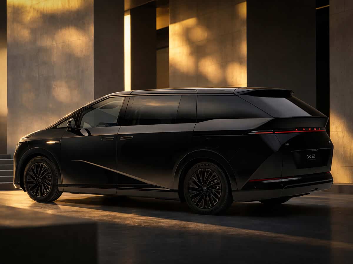 XPeng X9 Super EREV 2026